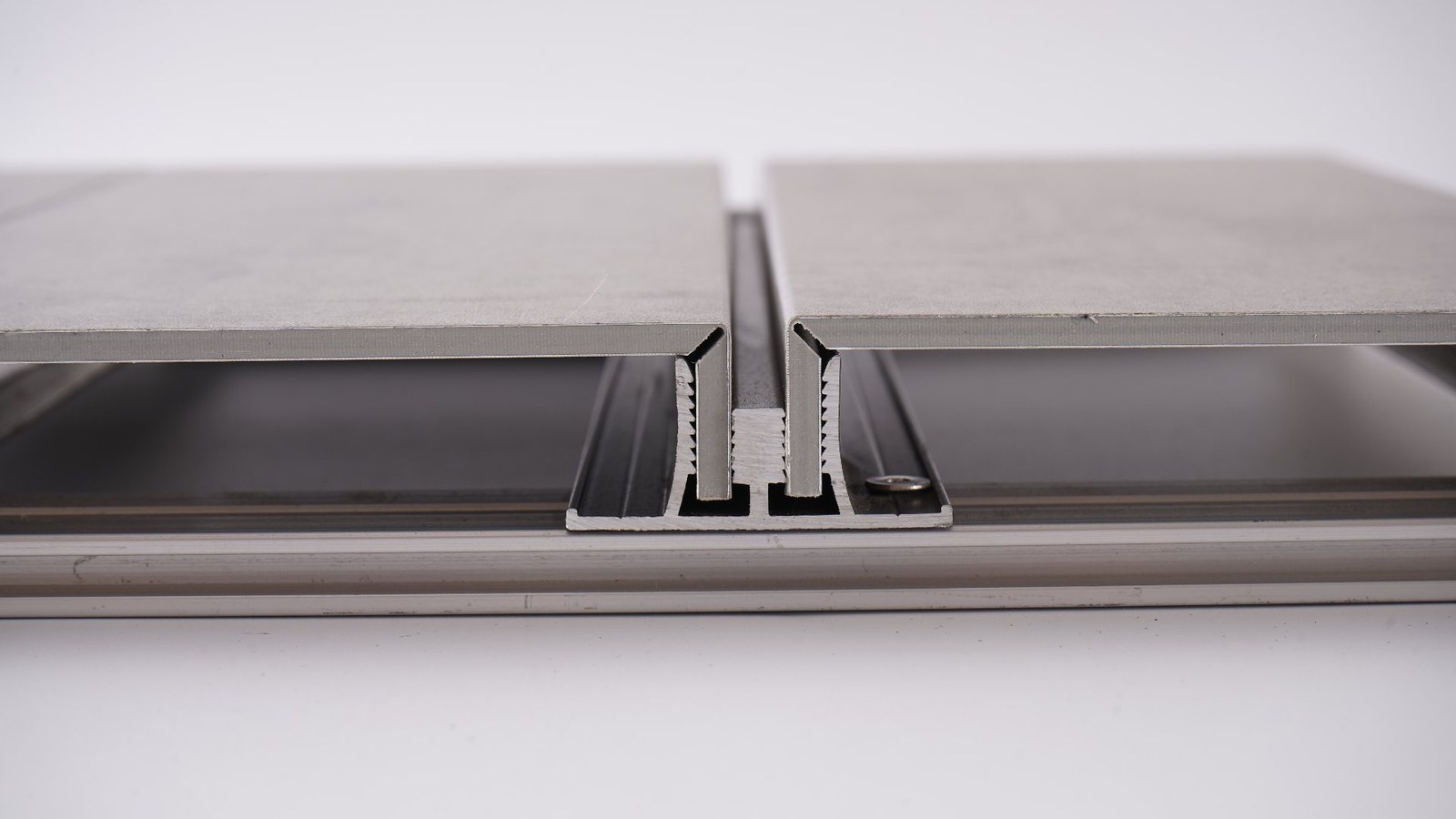 ACP joint detail — panels on aluminum keel cross-section